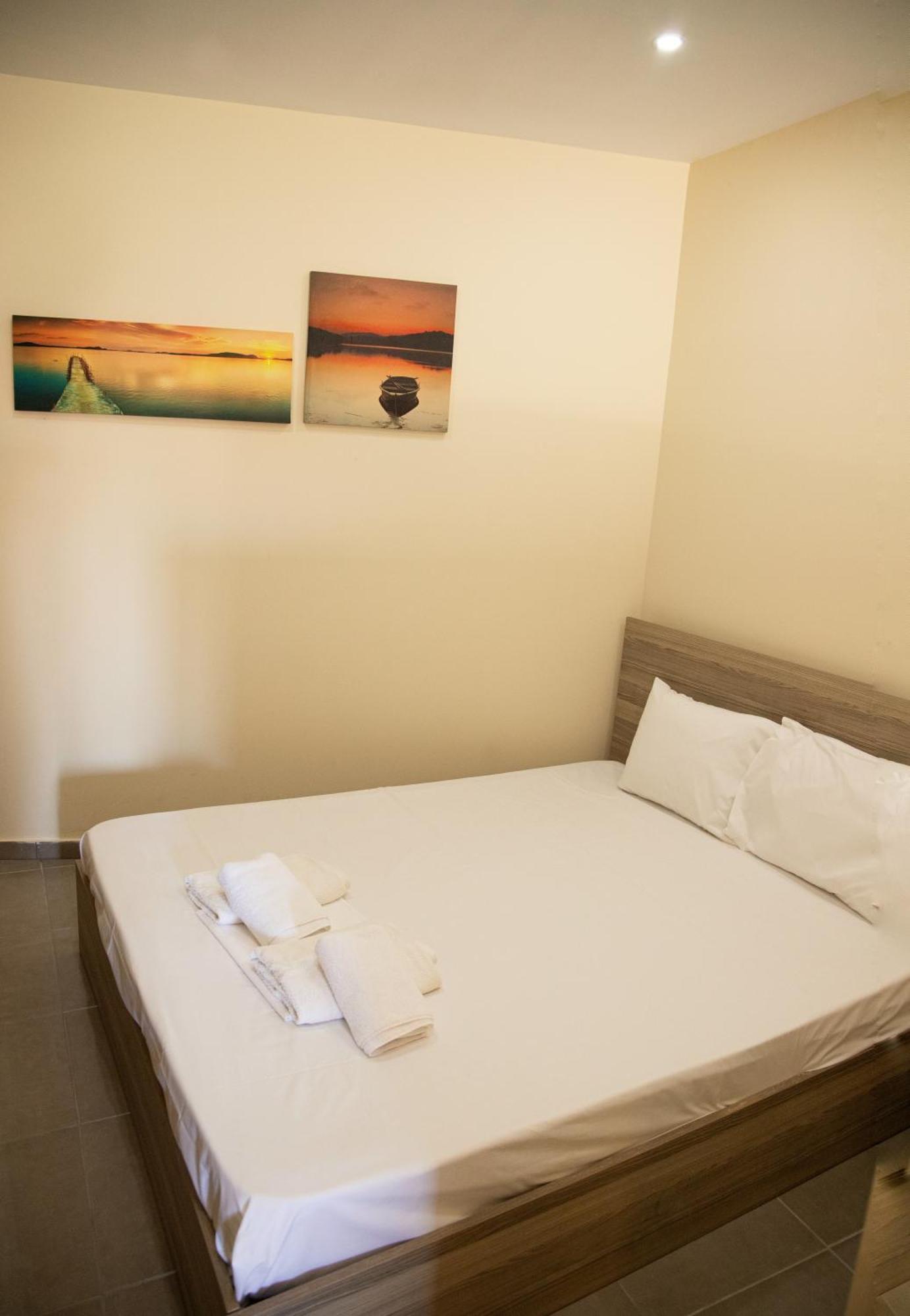 Sunset Inn Kriopigi Pokój zdjęcie