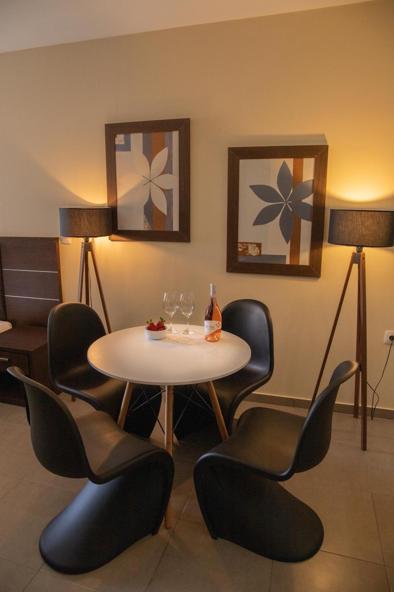Sunset Inn Kriopigi Zewnętrze zdjęcie