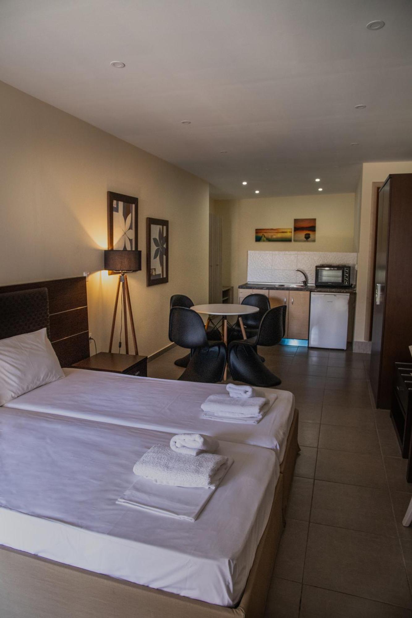 Sunset Inn Kriopigi Zewnętrze zdjęcie